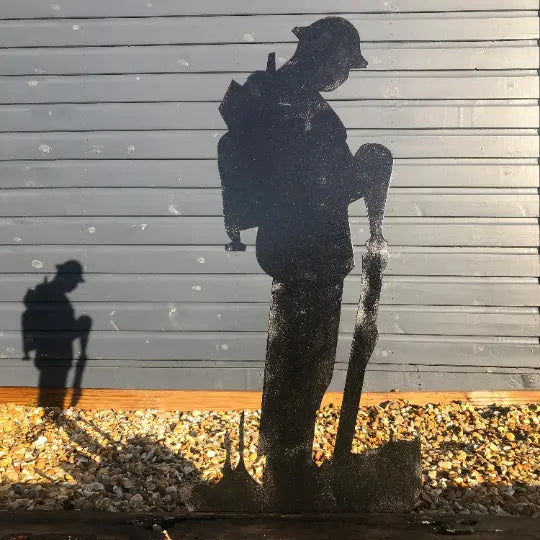 Rustic Warehouse Norfolk Metal Soldier Garden Sculpture – 105cm Black