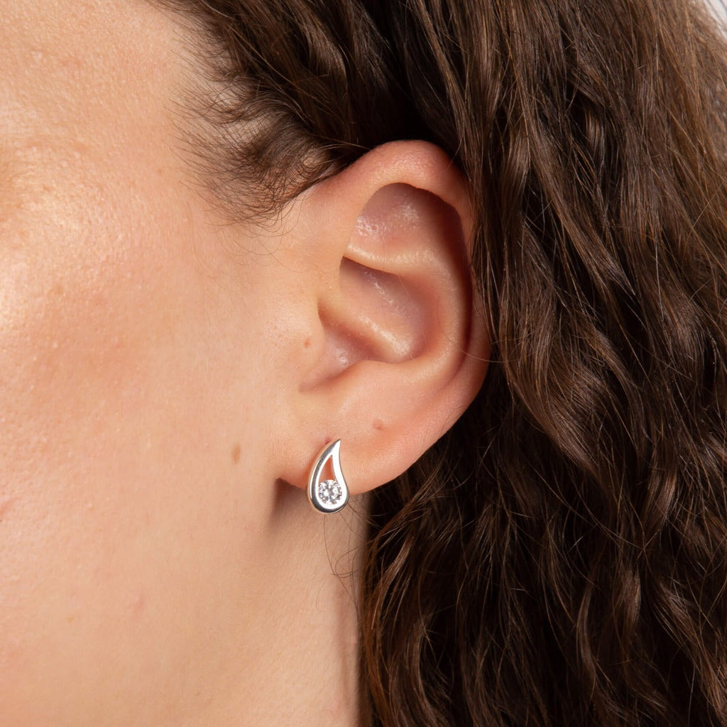 Gecko Jewellery Sterling Silver Teardrop Stud Earrings - Polished Finish