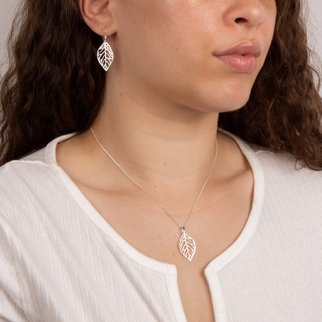 Gecko Jewellery Cut Out Leaf Drop Earrings – Nature Inspired Silver Style