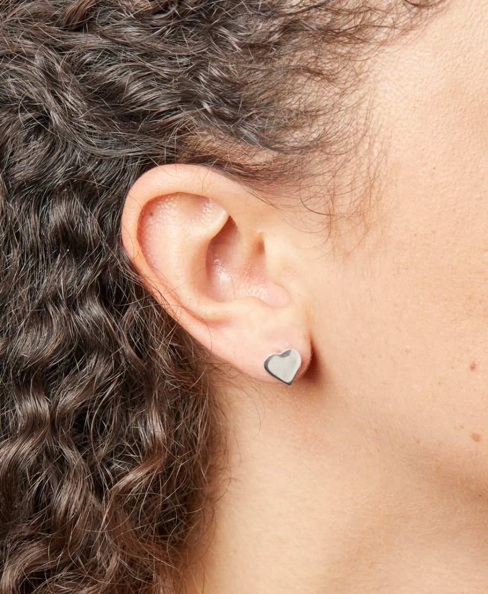 Gecko Jewellery Sterling Silver Heart Stud Earrings for Women