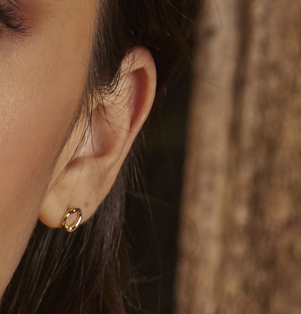 Gecko Jewellery Small Open Heart Stud Earrings in Sterling Silver