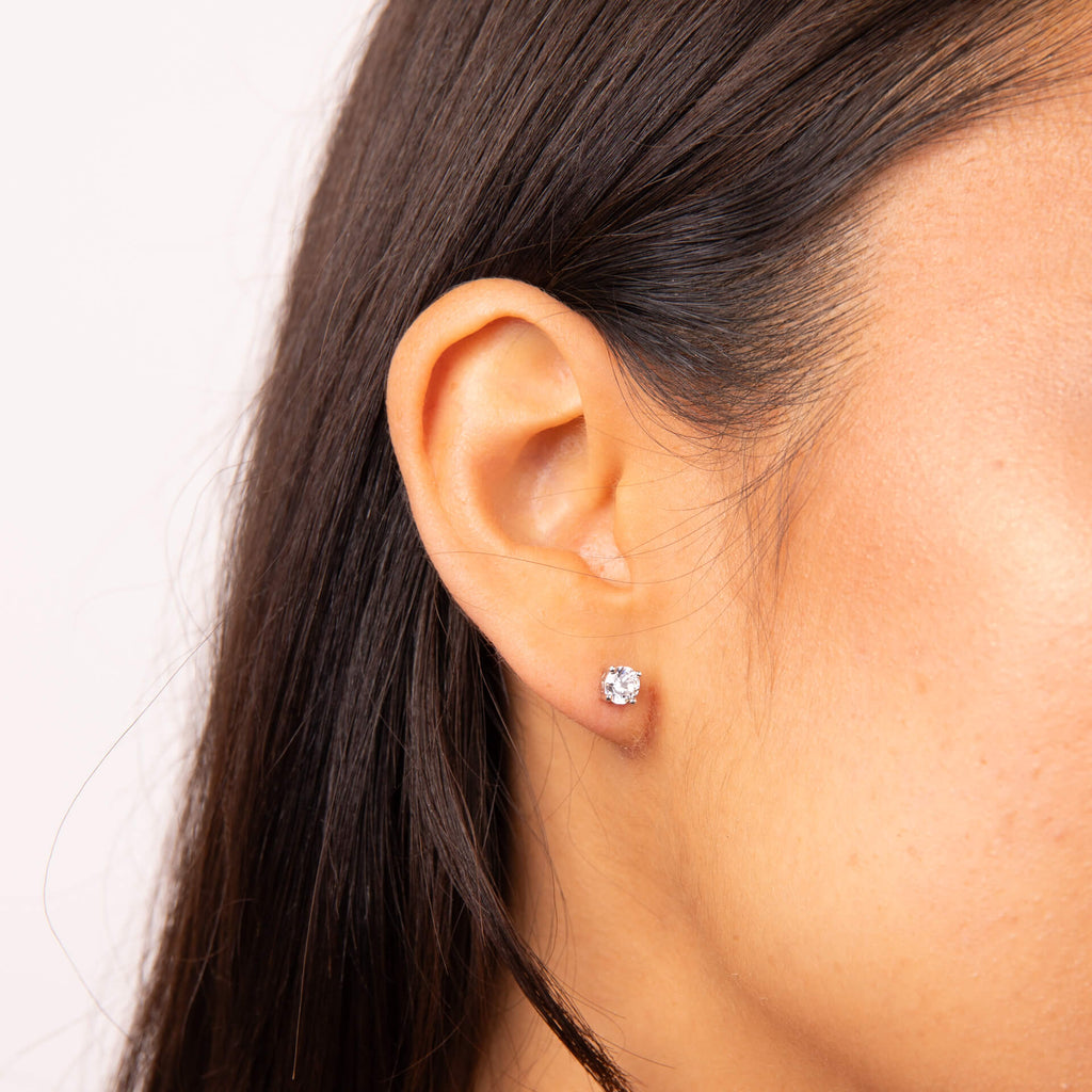 Gecko Jewellery Sterling Silver Four Claw Zirconia Solitaire Stud Earrings