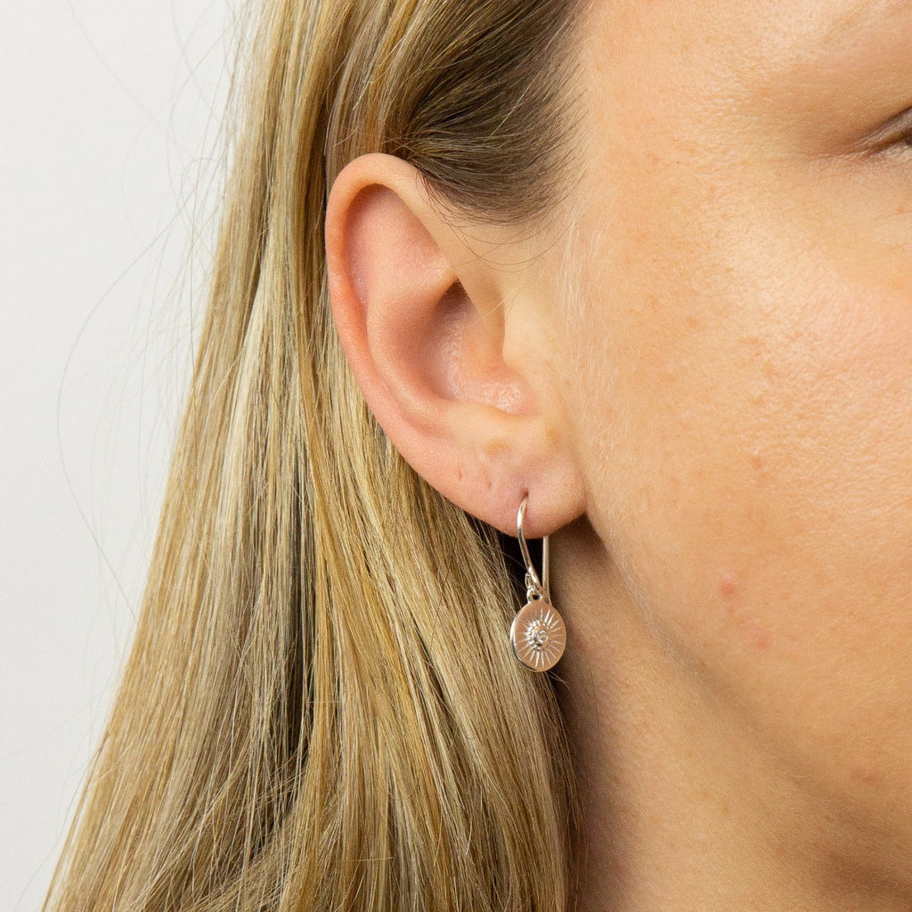 Gecko Jewellery Sterling Silver Diamond Cut Disc Drop Earrings