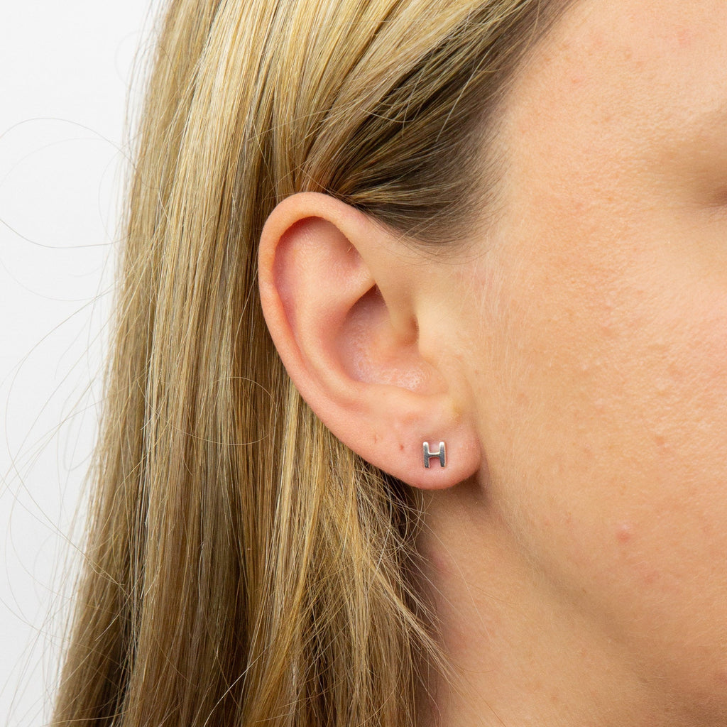 Gecko Jewellery Sterling Silver Initial Stud Earrings – Personalised