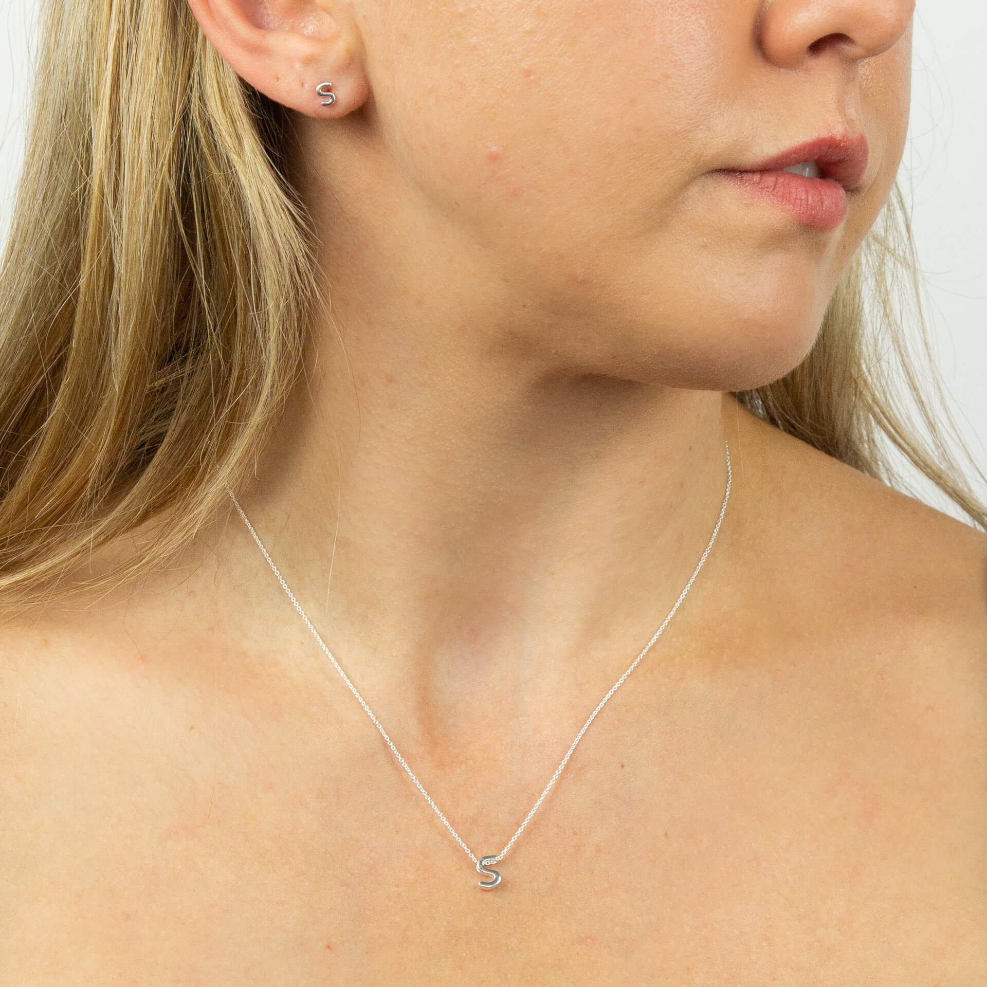 Gecko Jewellery Sterling Silver Initial Necklace - Personalised Gift