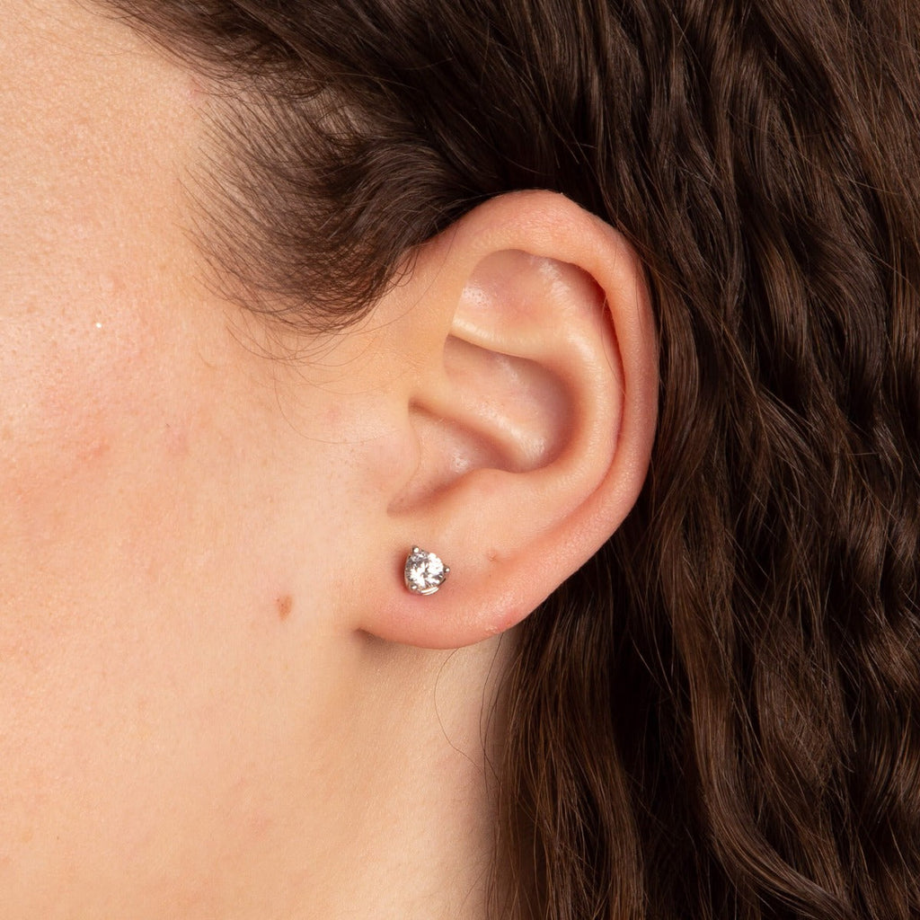 Gecko Jewellery Three Claw Solitaire Stud Earrings with Zirconia Stones