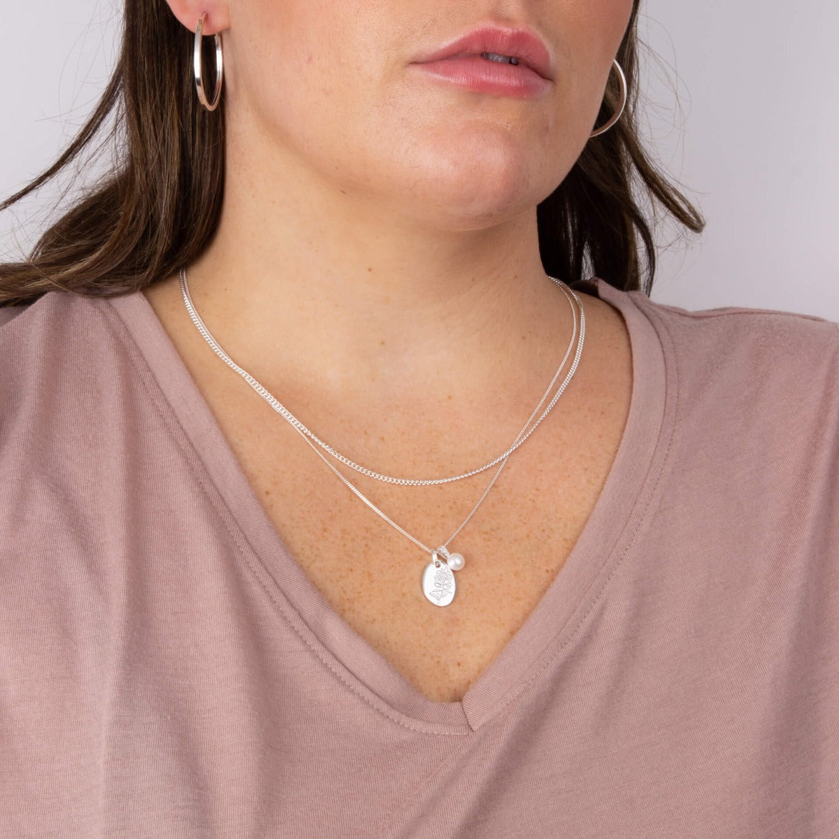 Gecko Jewellery Recycled Sterling Silver Engravable Birth Bloom Pendant