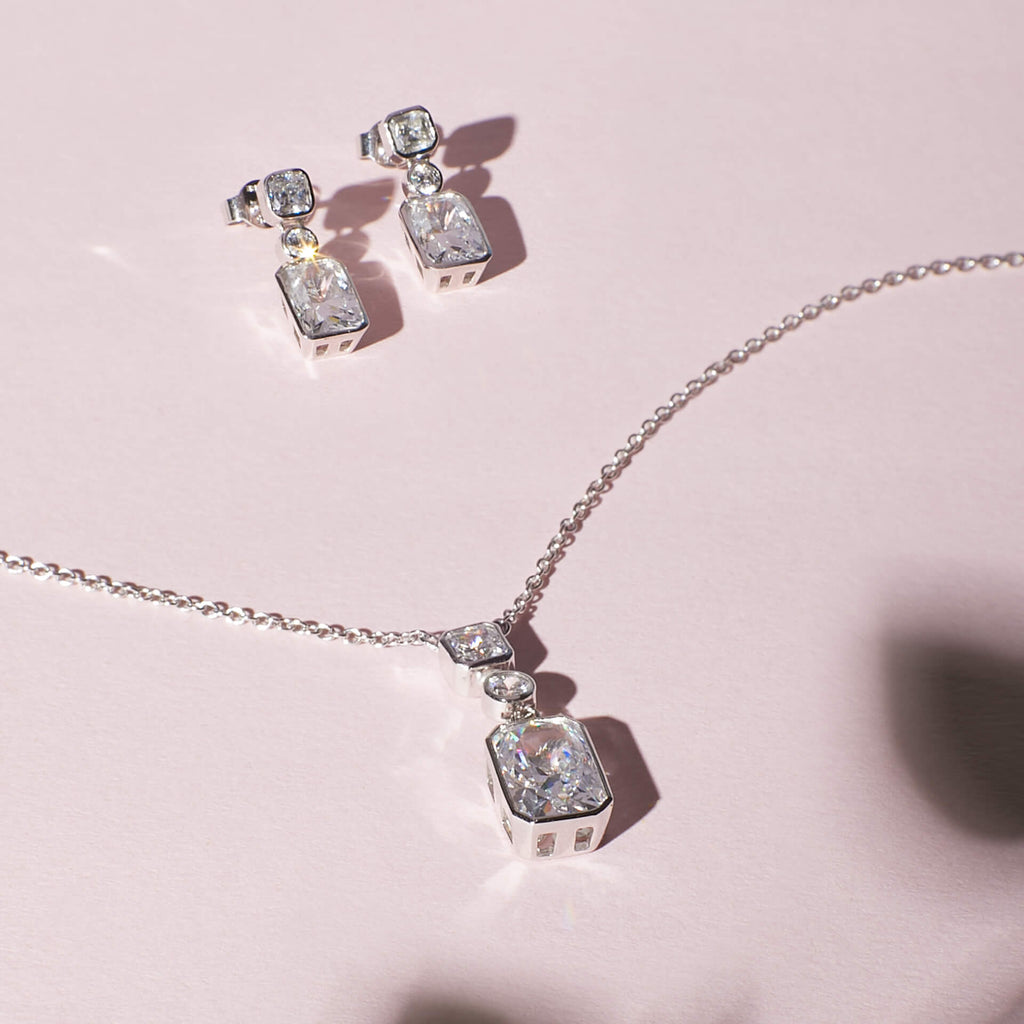 Gecko Jewellery Tri-Stone Sterling Silver Zirconia Drop Earrings