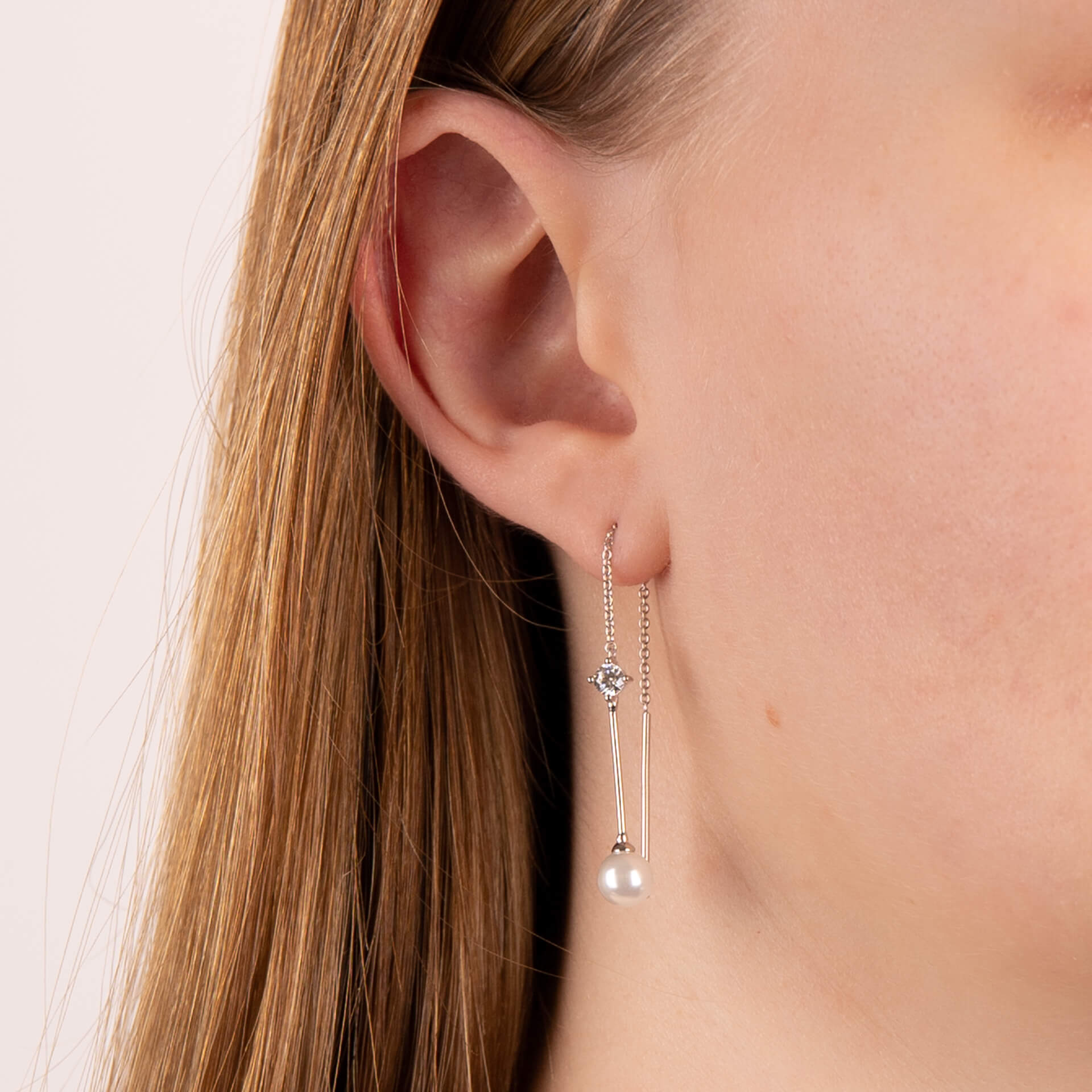 Gecko Jewellery Pearl & Zirconia Sterling Silver Pull Through Earrings