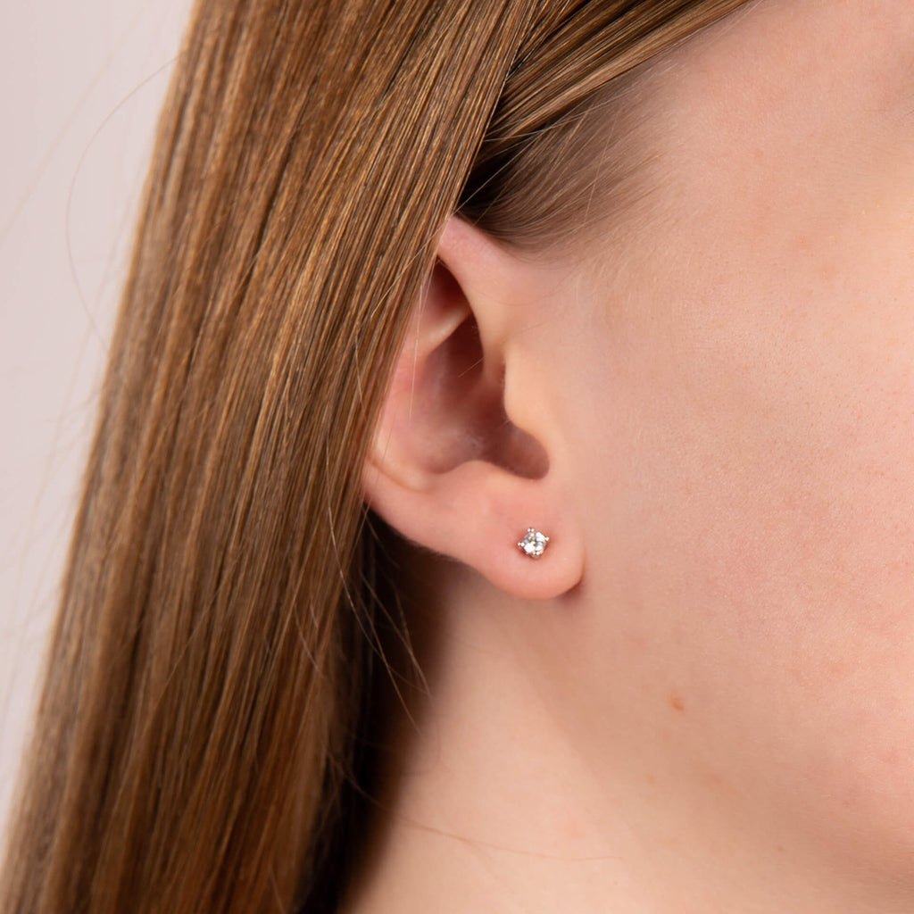 Gecko Jewellery Four Claw Solitaire Stud Earrings in Sterling Silver