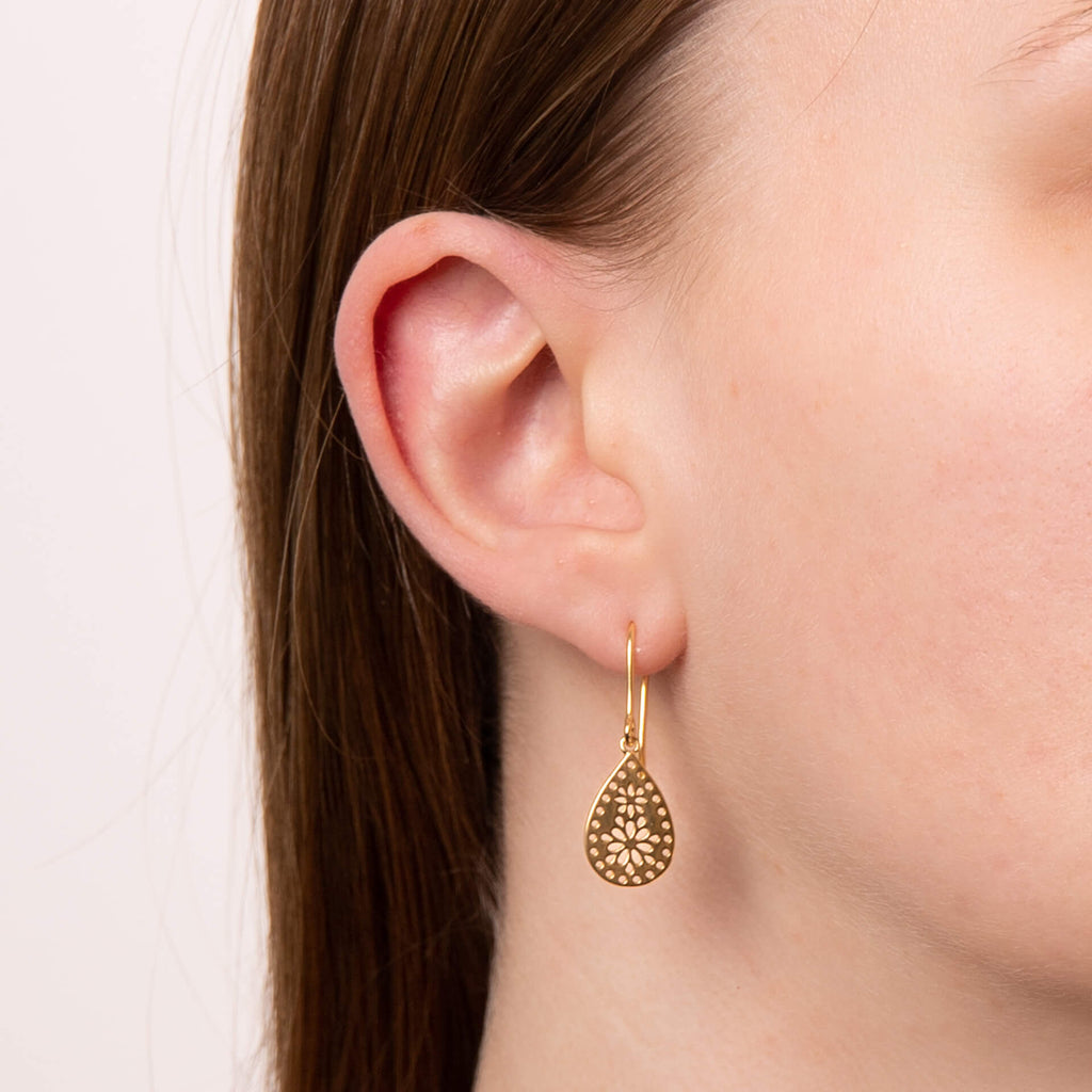 Gecko Jewellery Recycled Sterling Silver Cut Out Lace Drop Earrings