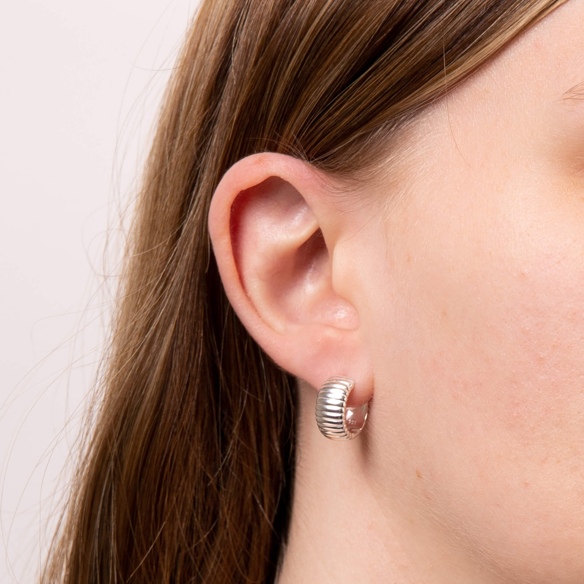 Gecko Jewellery Textured Ridges Hoop Earrings in Recycled Sterling Silver