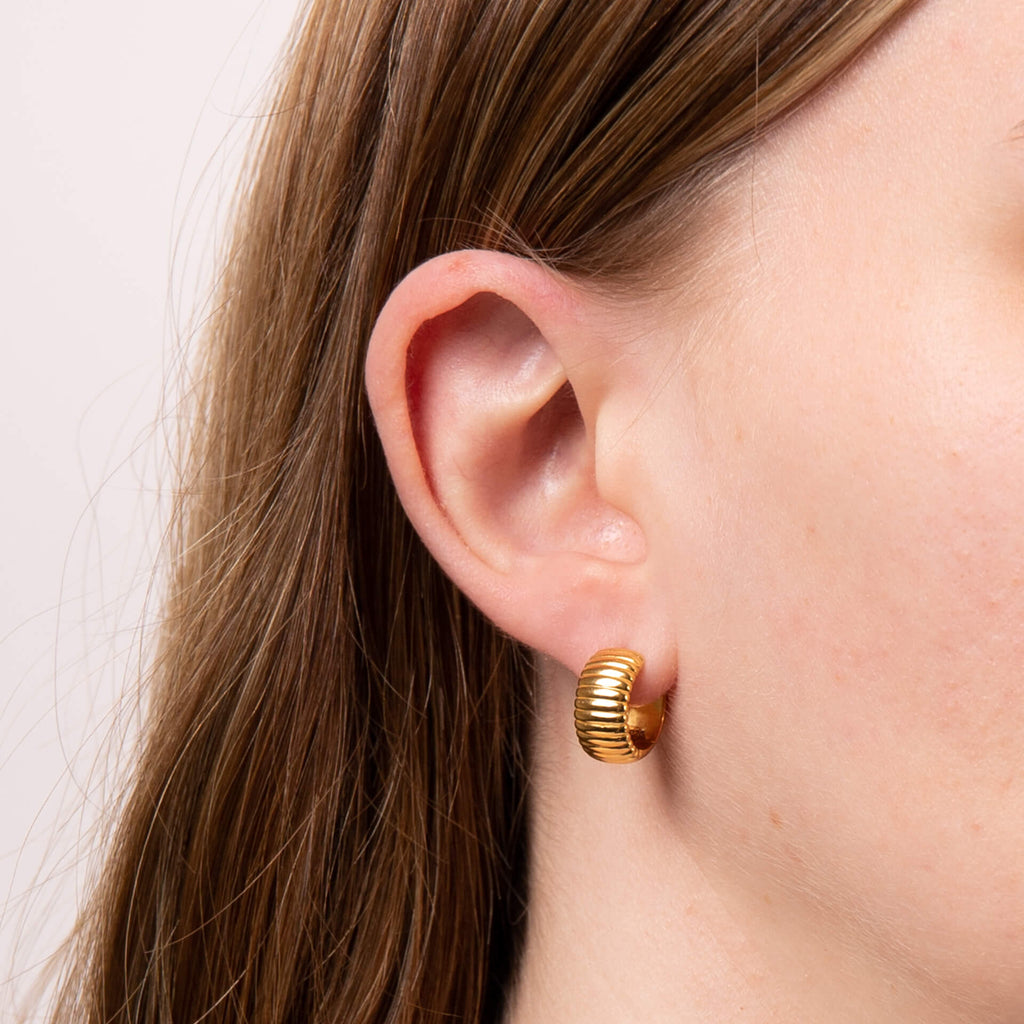 Gecko Jewellery Textured Ridges Hoop Earrings in Recycled Sterling Silver