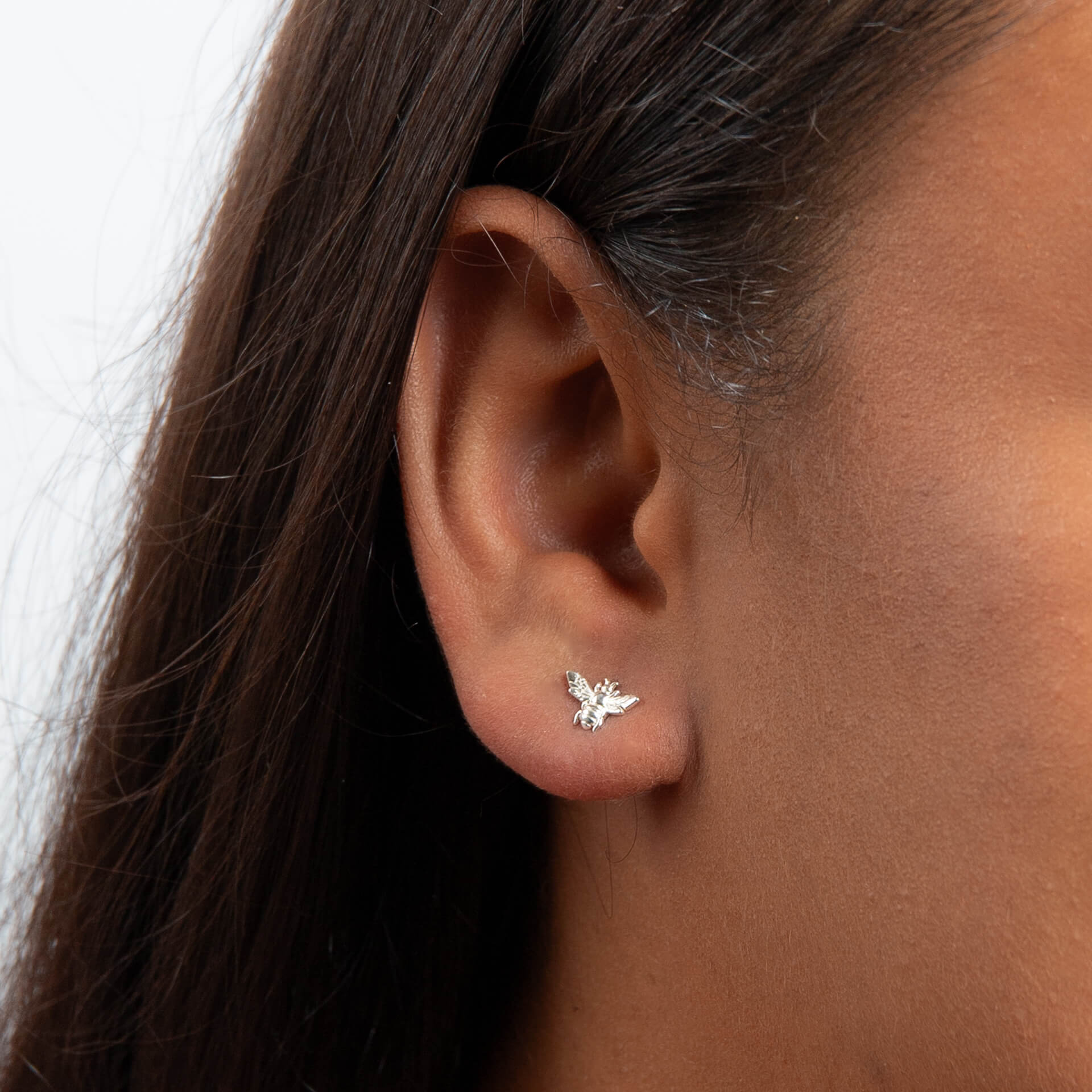 Gecko Jewellery Bee Stud Earrings – Recycled Sterling Silver Nature Studs