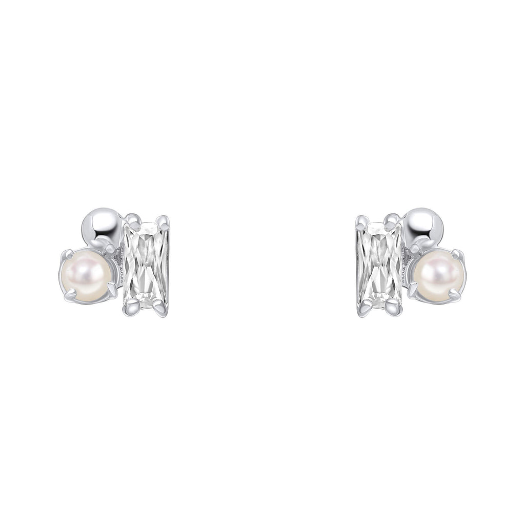 Gecko Jewellery Dainty Cluster Stud Earrings | Silver & Pearl