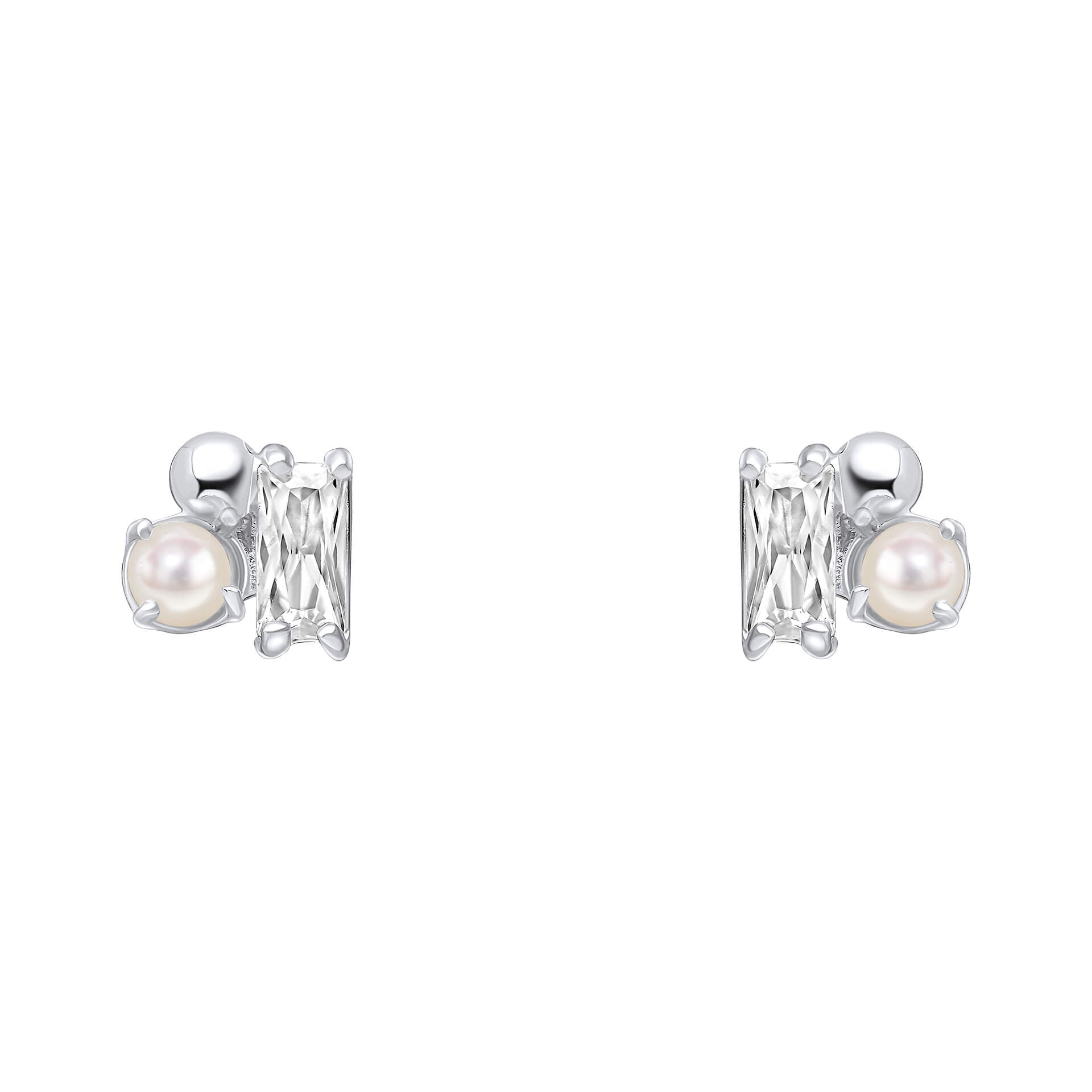 Gecko Jewellery Dainty Cluster Stud Earrings | Silver & Pearl