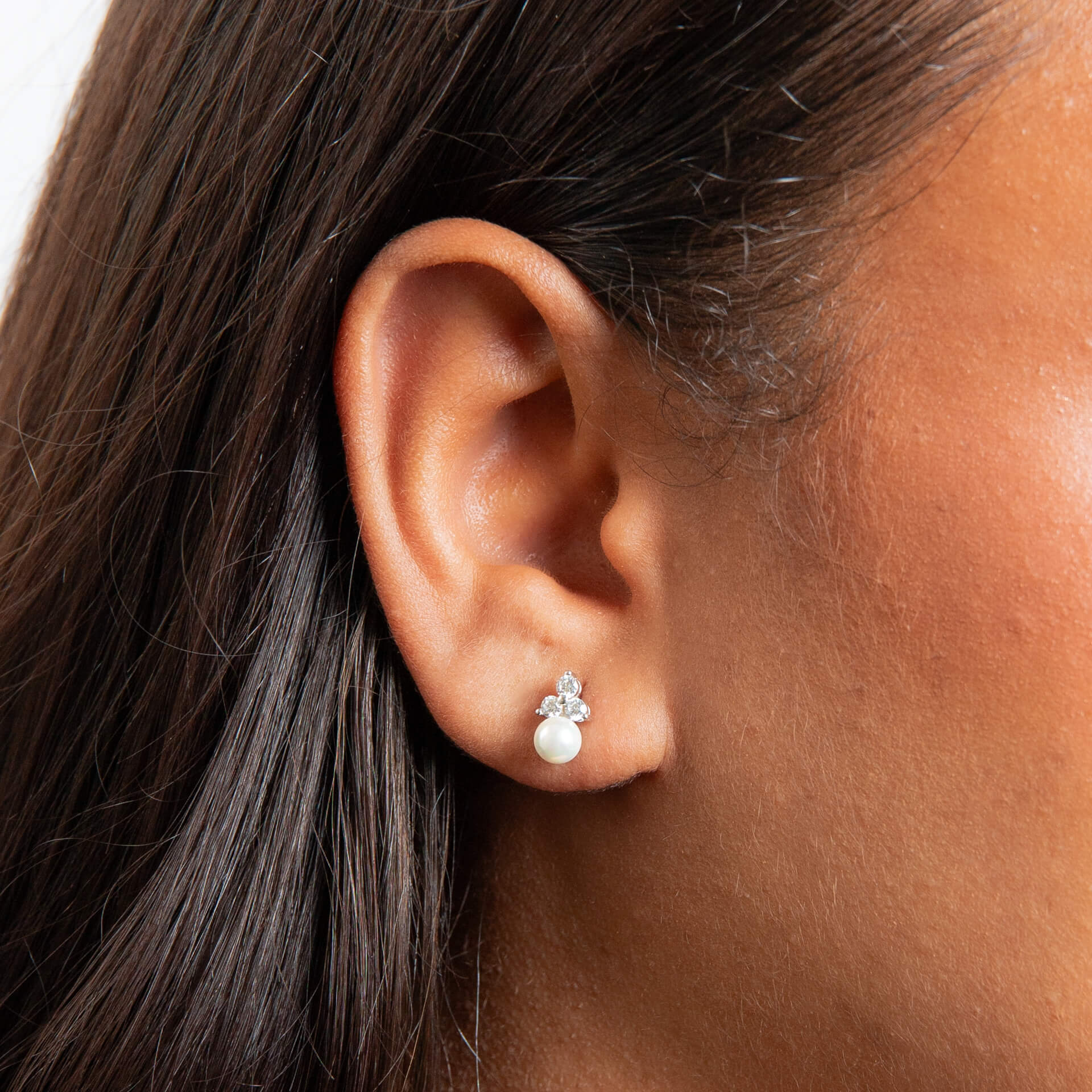 Gecko Jewellery Shell Pearl and Cubic Zirconia Sterling Silver Earrings