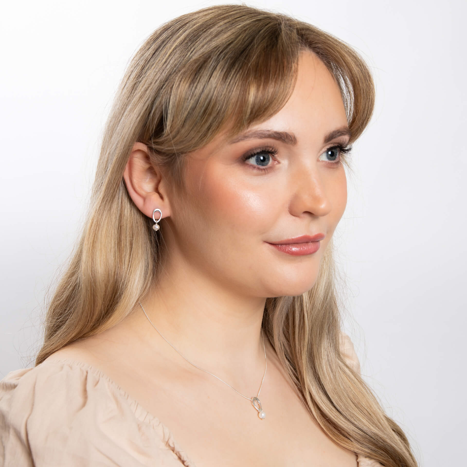 Gecko Jewellery Organic Oval Freshwater Pearl Drop Earrings in Silver