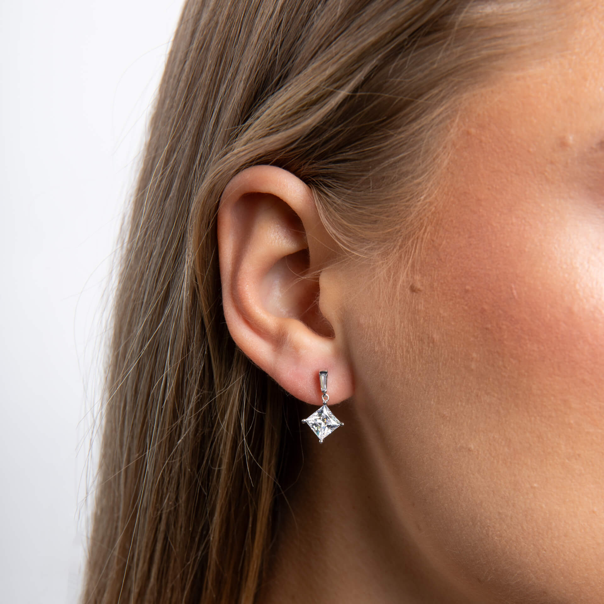 Gecko Jewellery Princess Cut Zirconia Drop Earrings in Sterling Silver