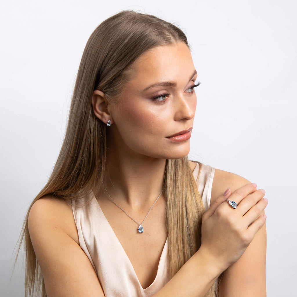 Gecko Jewellery Square Cut Sterling Silver Necklace with Blue Zirconia