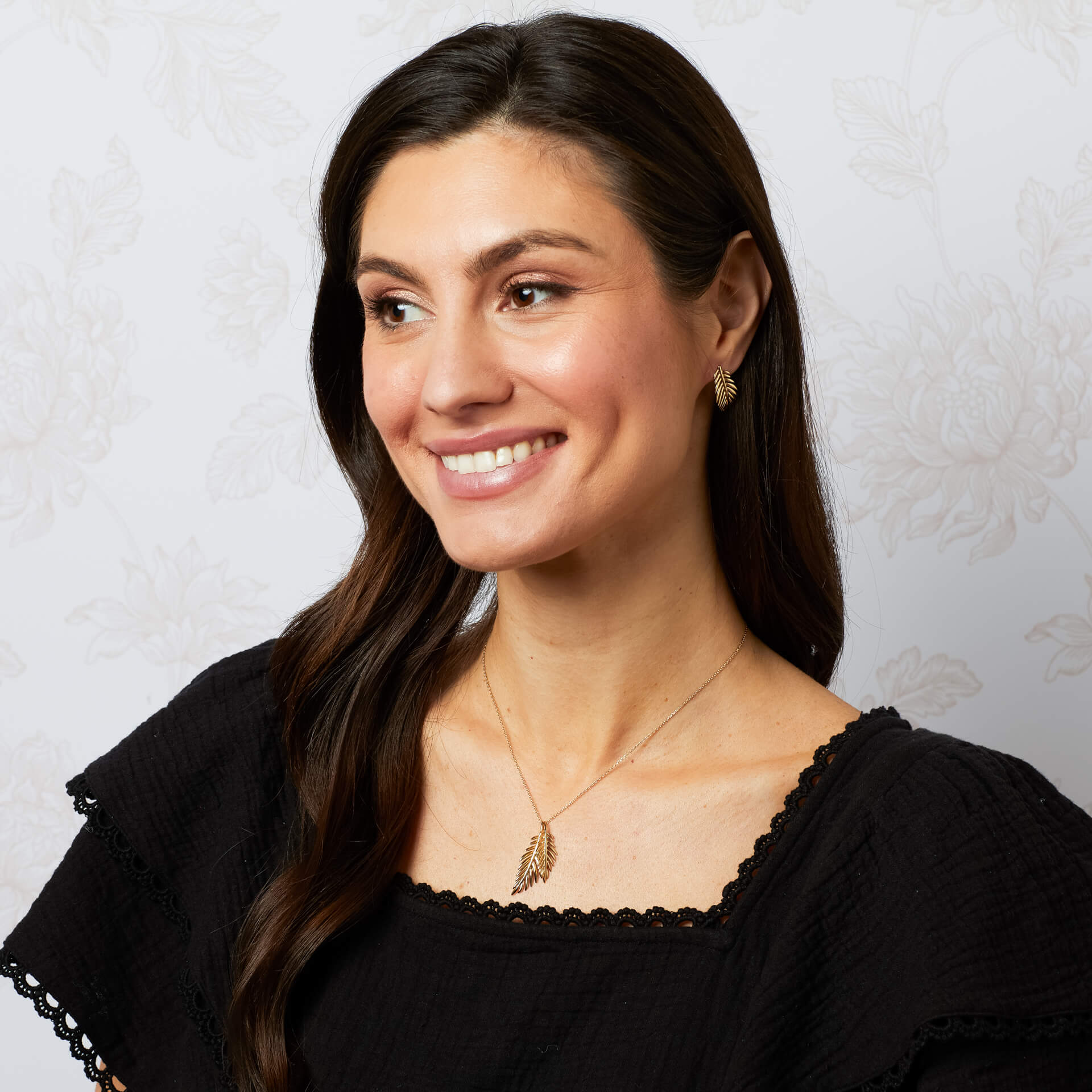 Laura Ashley Marlbrook Leaf Necklace – Gold Plated Recycled Silver