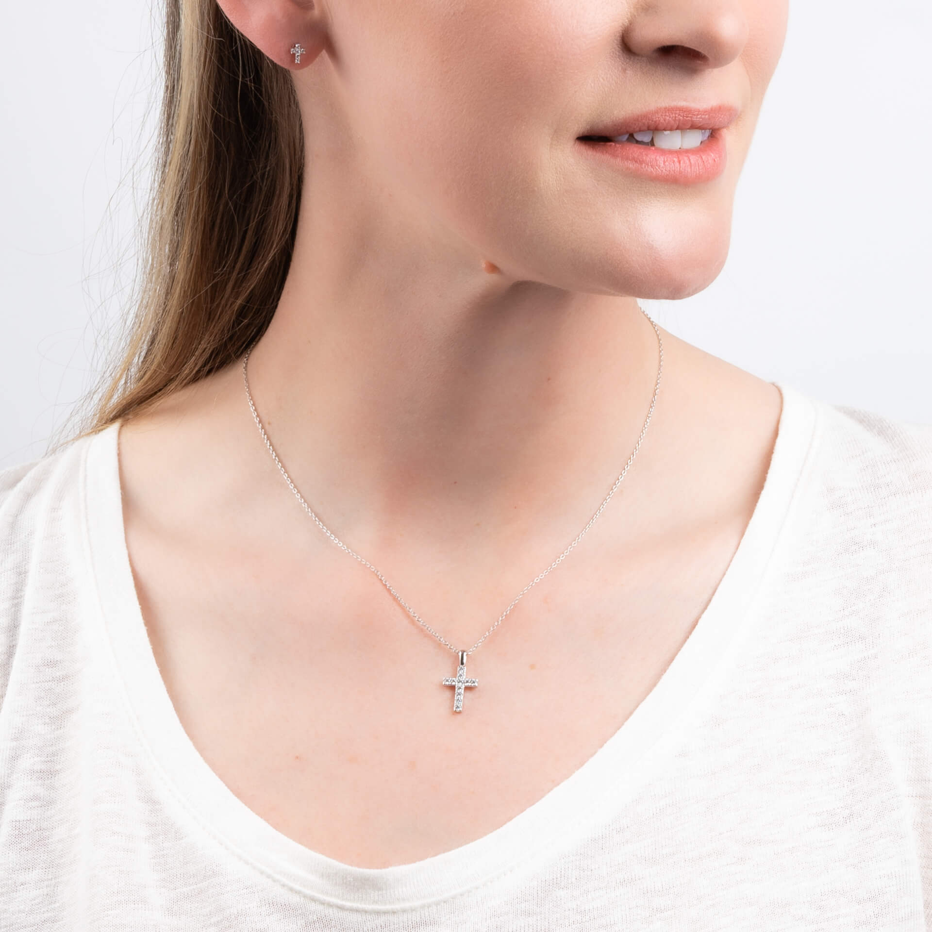 Diamonfire Cross Pendant – Sterling Silver with Zirconia Stones