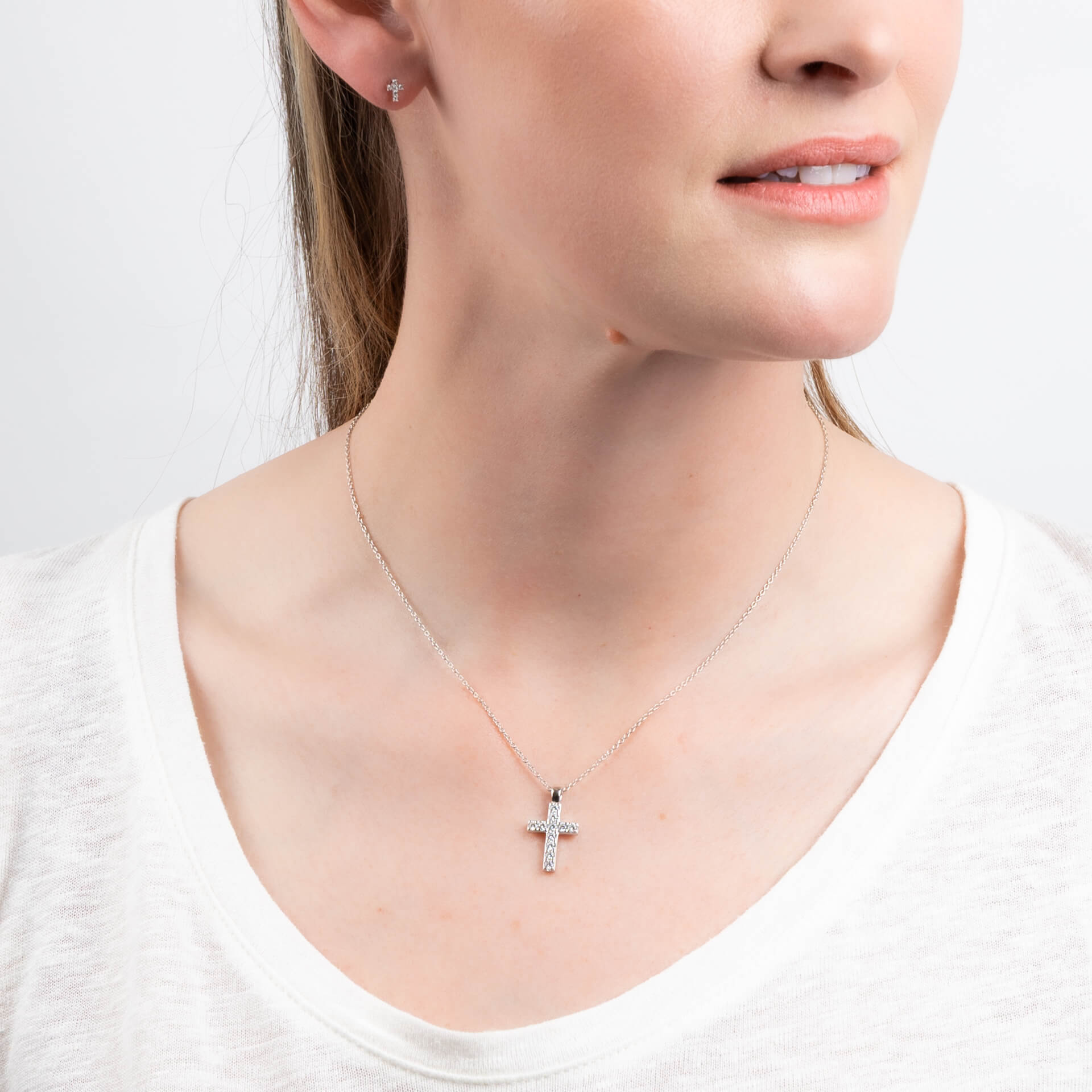Diamonfire Cross Pendant – Sterling Silver with Zirconia Stones
