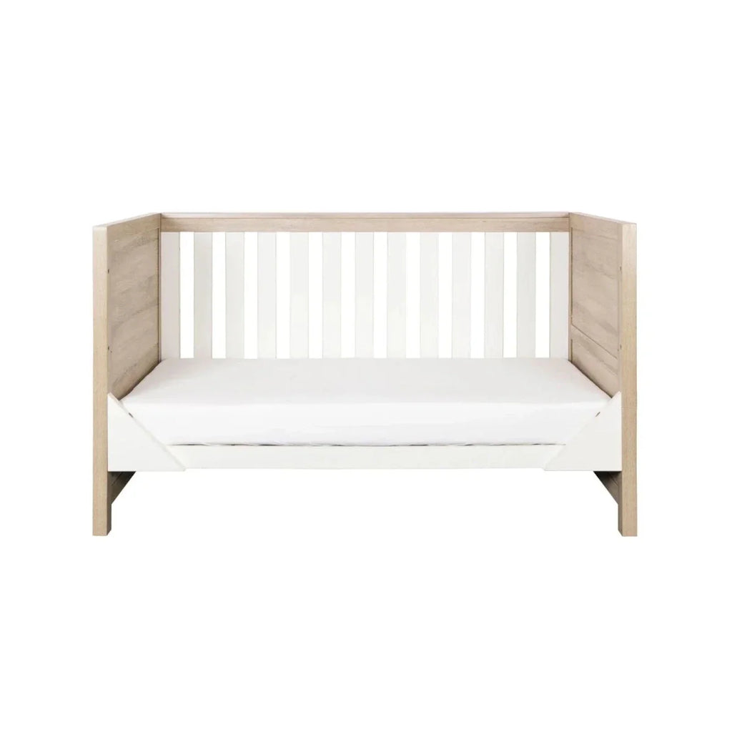 Tutti Bambini Modena 3-in-1 Cot Bed - White/Oak