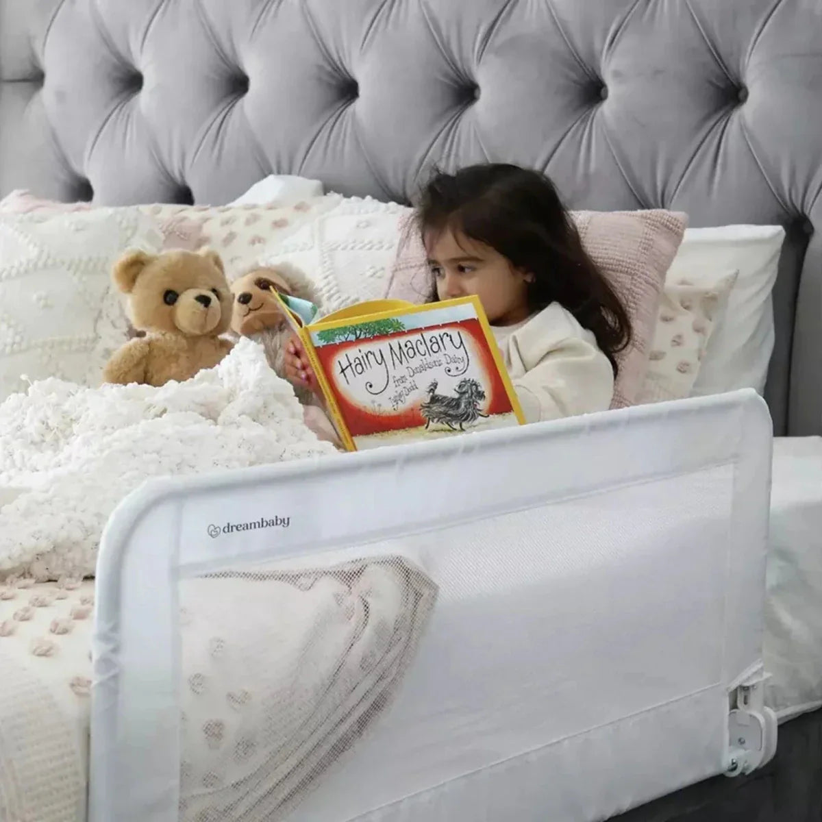 Dreambaby Prague Bedrail 110cm Wide x 45.5cm High - White
