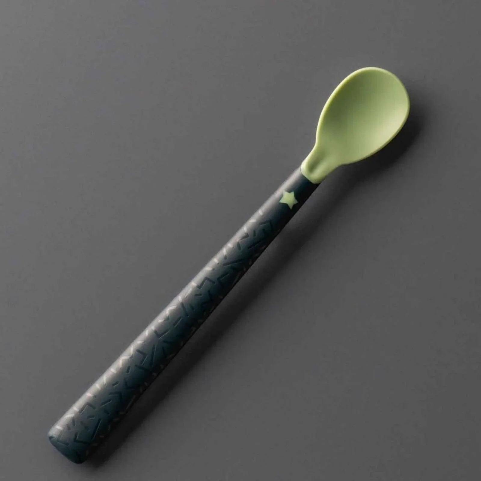 Tommee Tippee Design Weaning Spoons Pack of 5