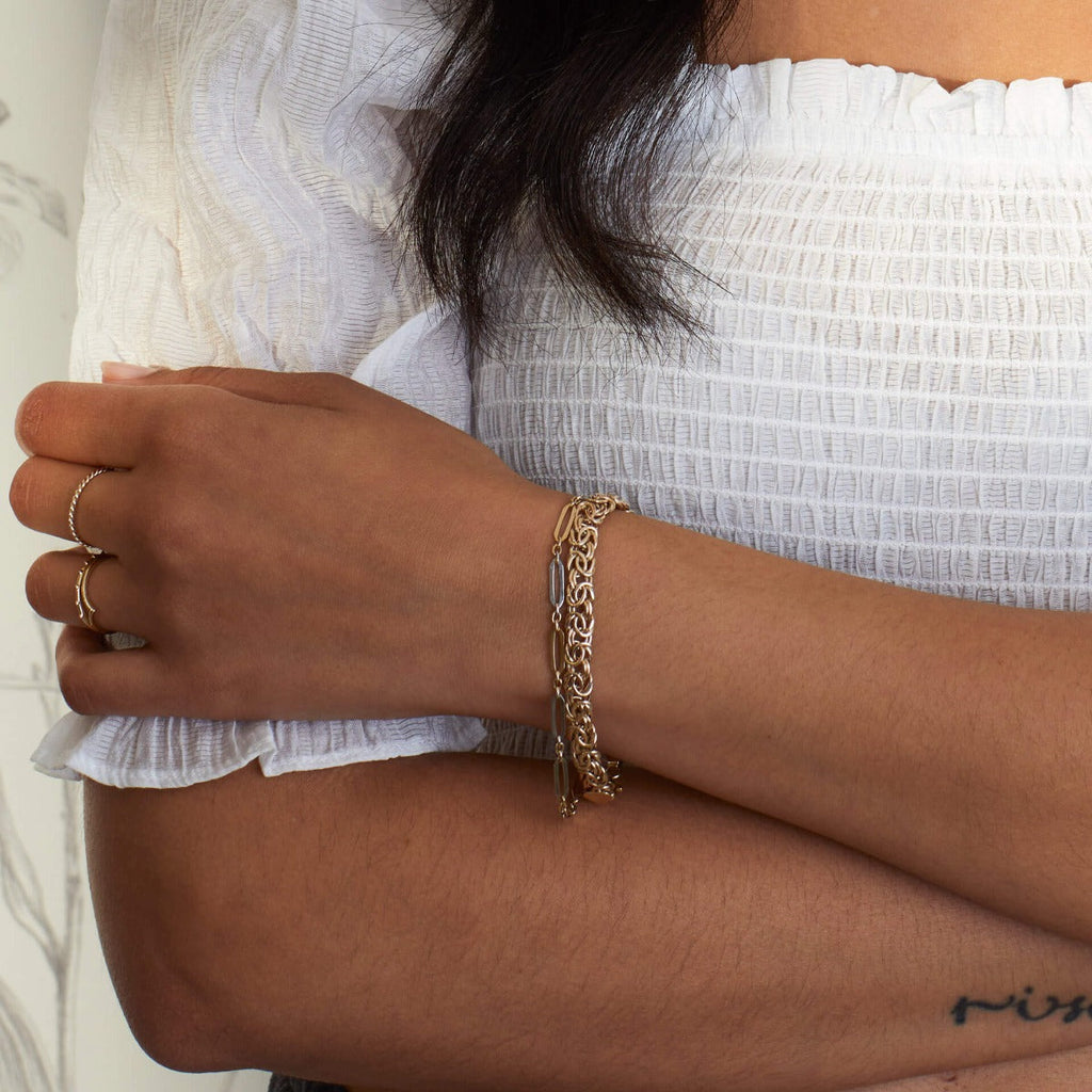 Gecko Jewellery 9ct Gold Elongated Link Bracelet with Bolt Ring Fastening