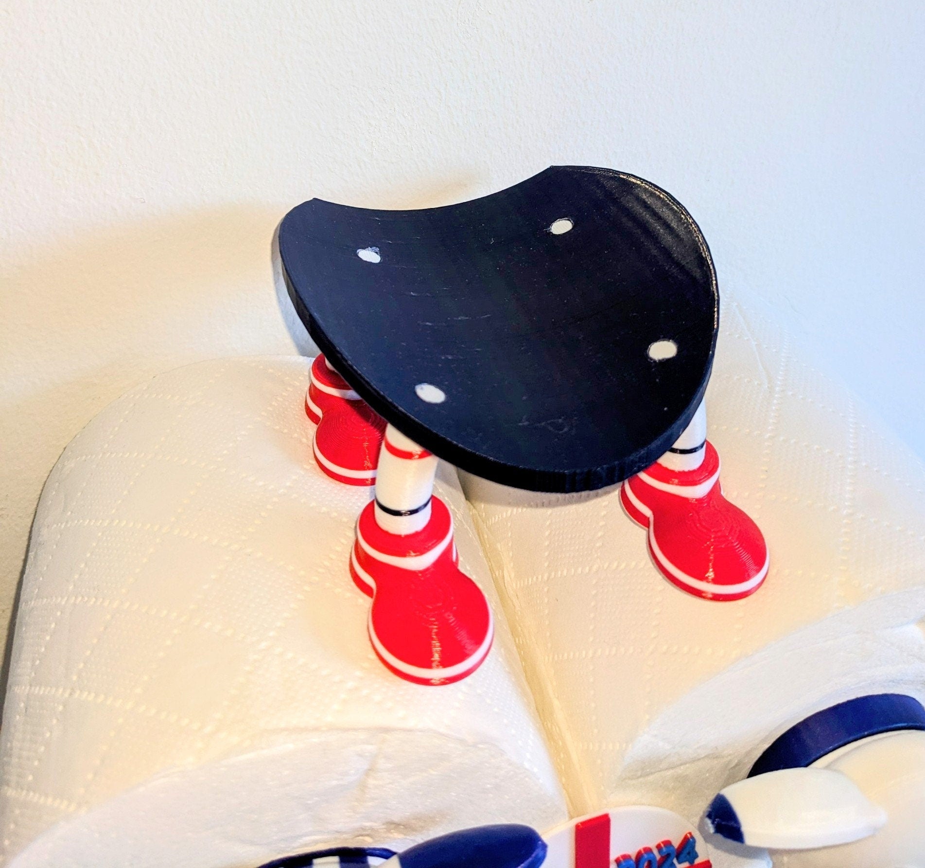 England Football Sheep Toilet Roll Holder | Chaddyverse Hand Painted