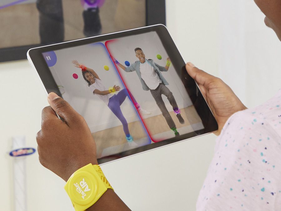 Hasbro Twister Air Augmented Reality Party Game with 8 Tracking Bands