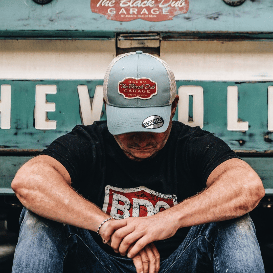 Uggly and Co Black Dub Garage Trucker Hat – Peppermint & Beige Mesh Cap