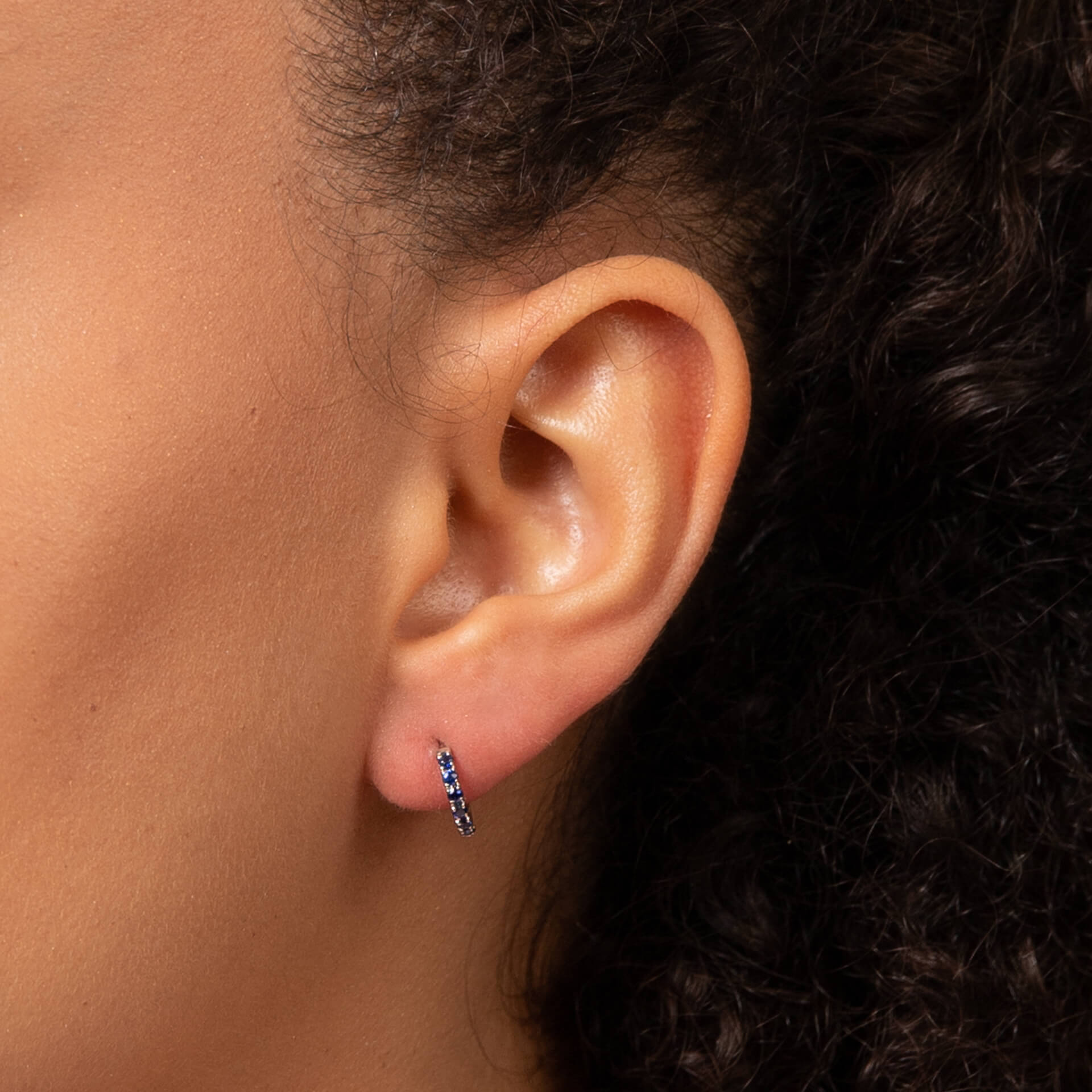 Gecko Jewellery 9ct Gold Precious Stone Hoop Earrings – Exquisite Style