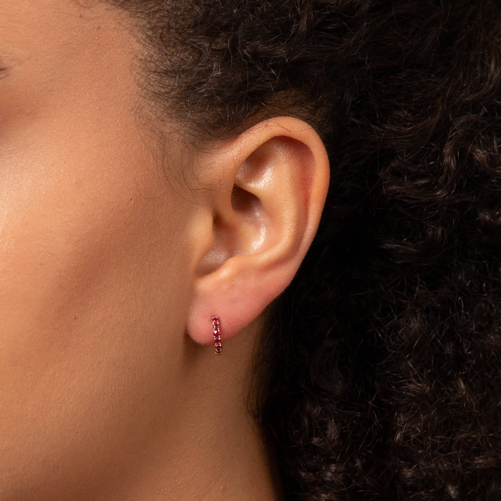 Gecko Jewellery 9ct Gold Precious Stone Hoop Earrings – Exquisite Style