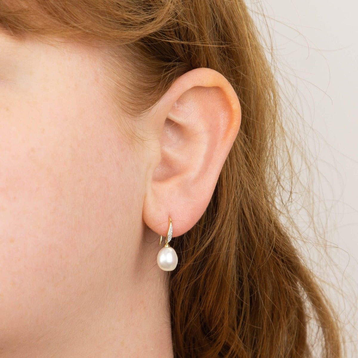 Gecko Jewellery White Keshi Pearl and Diamond Hook Earrings in 9ct Gold