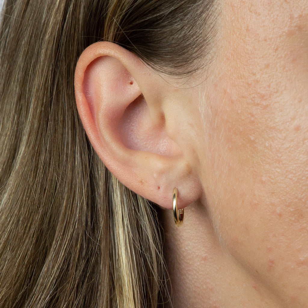 Gecko Jewellery 9ct Yellow Gold Huggie Hoop Earrings - 7mm and 9mm