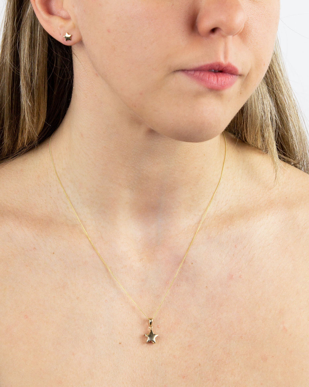Gecko Jewellery 9ct Yellow Gold Small Star Stud Earrings for Women