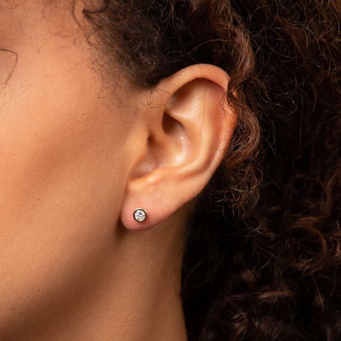 Gecko Jewellery Bezel Stud Earrings – 9ct Gold Lab Grown Diamonds