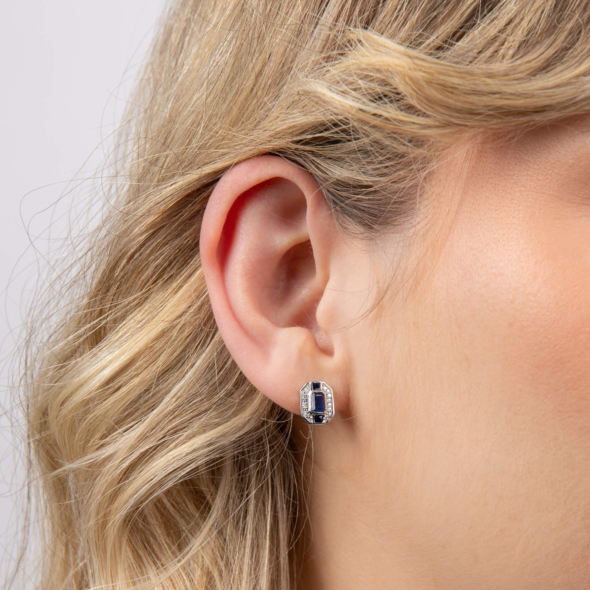 Gecko Jewellery Sapphire and Diamond Stud Earrings in 9ct White Gold