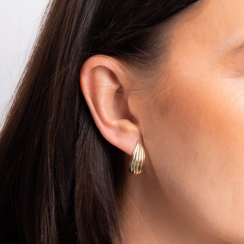 Gecko Jewellery 9ct Yellow Gold Ridged Teardrop Hoop Earrings
