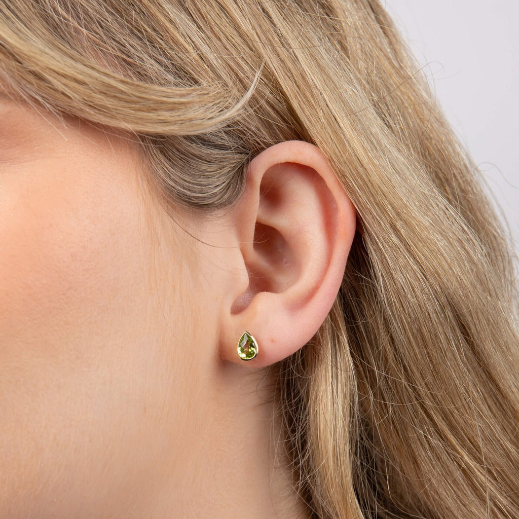 Gecko Jewellery 9ct Yellow Gold Peridot Teardrop Stud Earrings