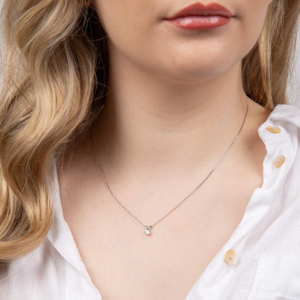 Gecko Jewellery 9ct Gold Double Bale Solitaire Diamond Pendant