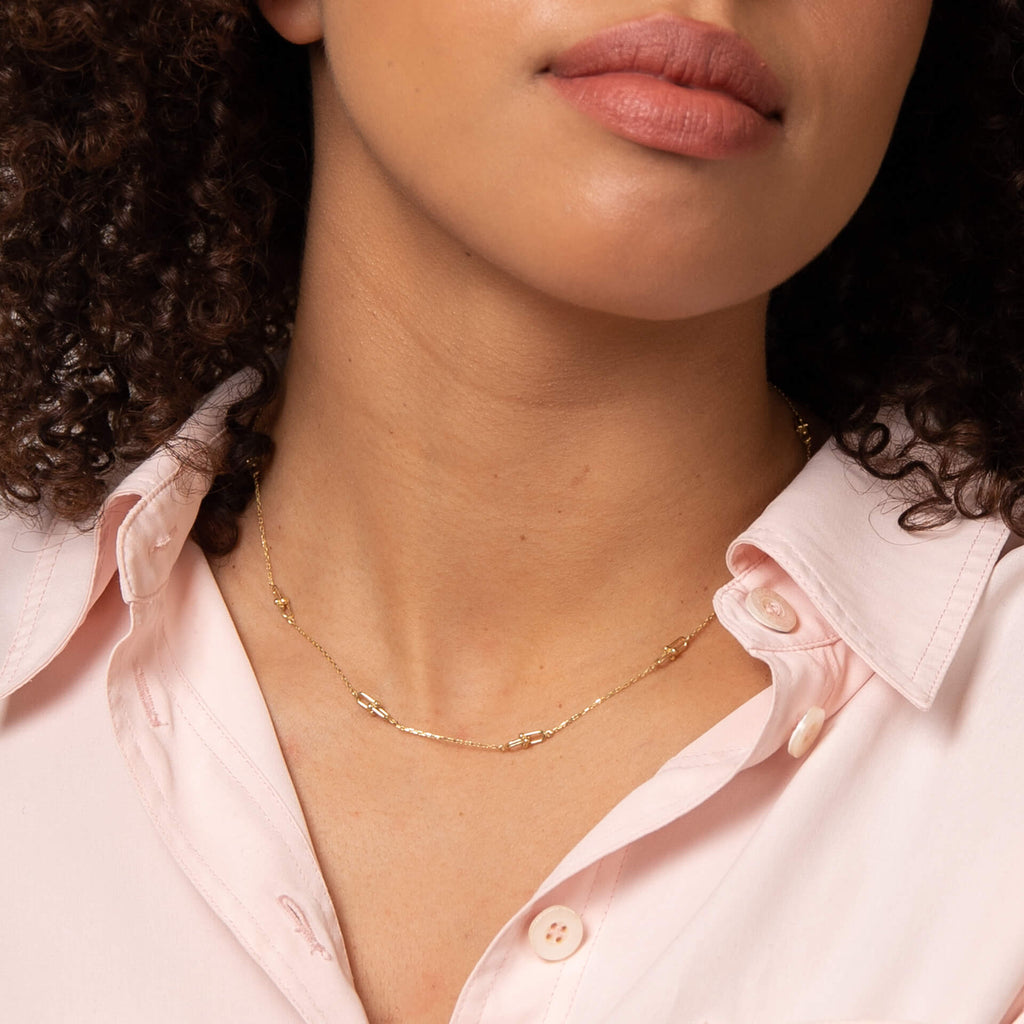 Gecko Jewellery 9ct Yellow Gold U Shape Link Station Necklace