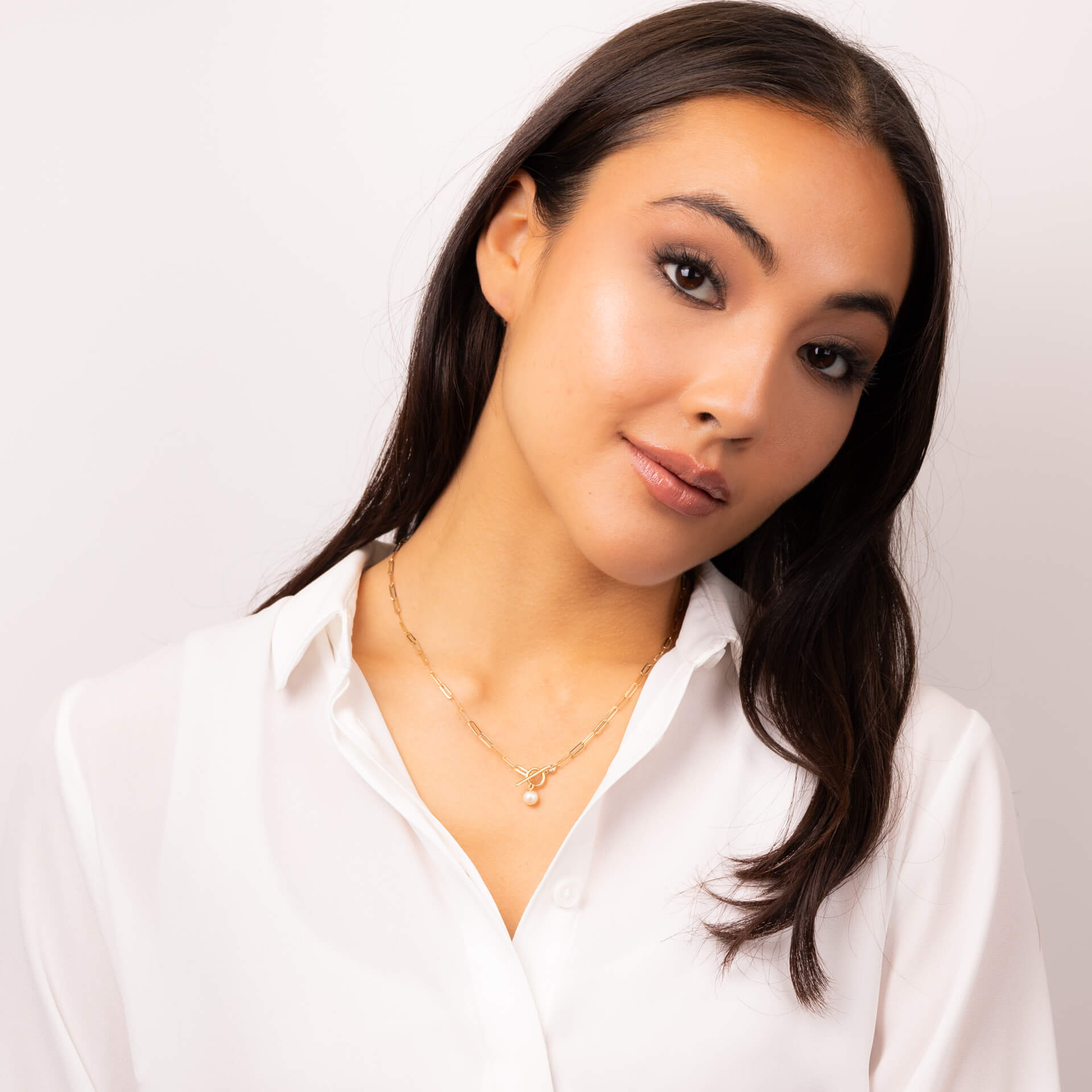 Gecko Jewellery T-Bar Chain Necklace with Freshwater Pearl Charm
