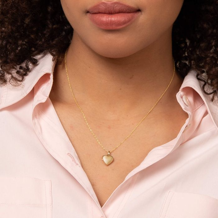 Gecko Jewellery 9ct Yellow Gold Stippled Bale Heart Locket Pendant