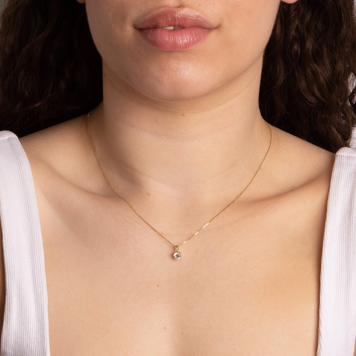 Gecko Jewellery 9ct Yellow Gold Birthstone Pendant - Personalised Gift