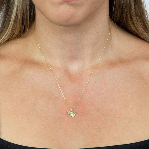 Gecko Jewellery Yellow Gold Butterfly Pendant with Diamond Cut Detail