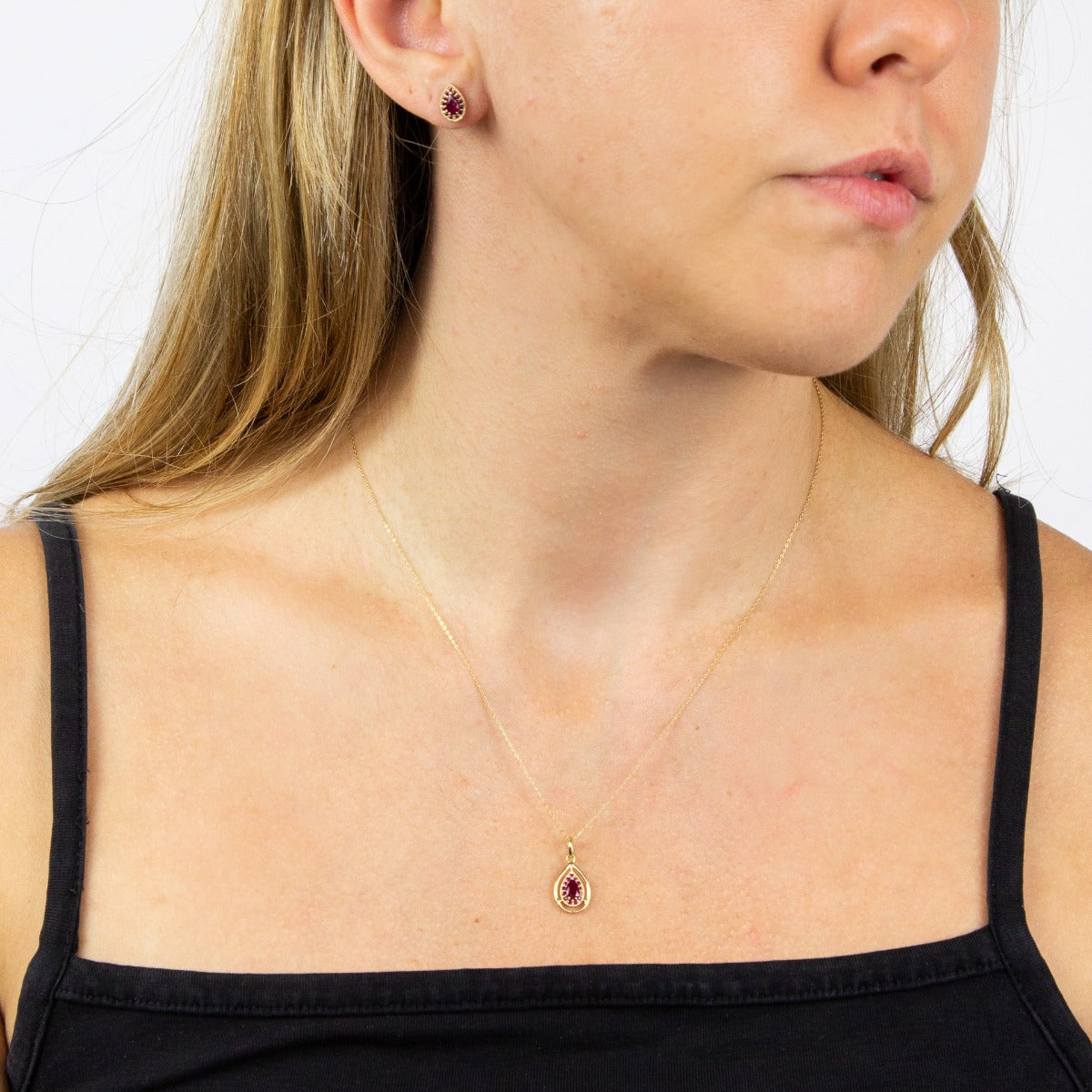 Gecko Jewellery 9ct Gold Cut Out Teardrop Pendant with Precious Stone